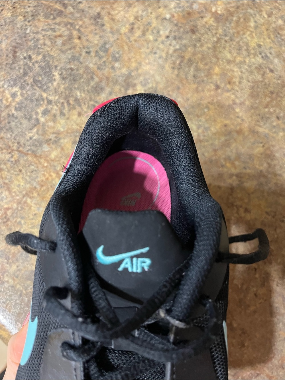 Nike Air Max Oketo Women’s 8 Black Aurora Pink Teal Sneakers walking athletic - Picture 8 of 9